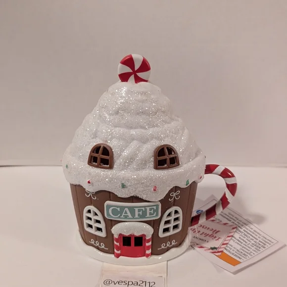 Target Bullseye Playground Christmas Village 3pc Cafe Toy Diner Gingerbread - Picture 9 of 13